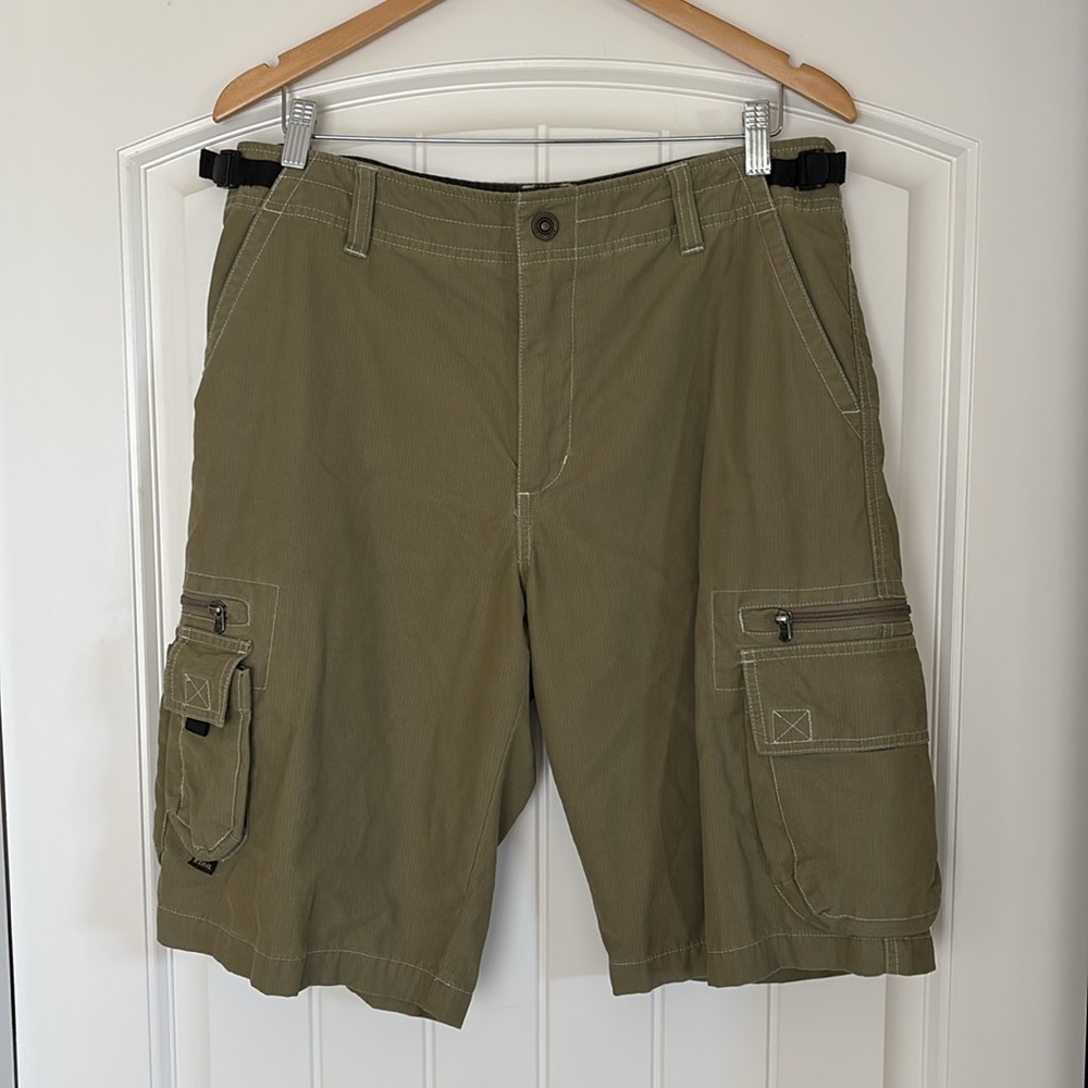 Kuhl Khaki Belted Zippers Kuhl-dry‎ Evaporative Outdoor Cargo Shorts Mens Medium